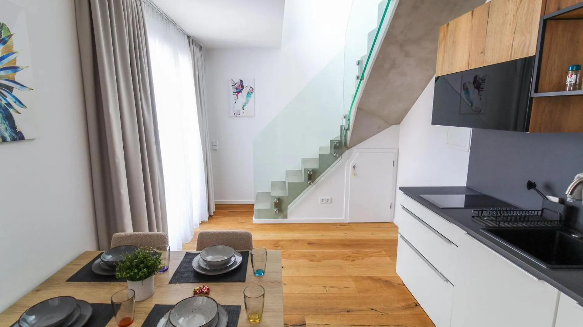 Helios Berlin Apartments
