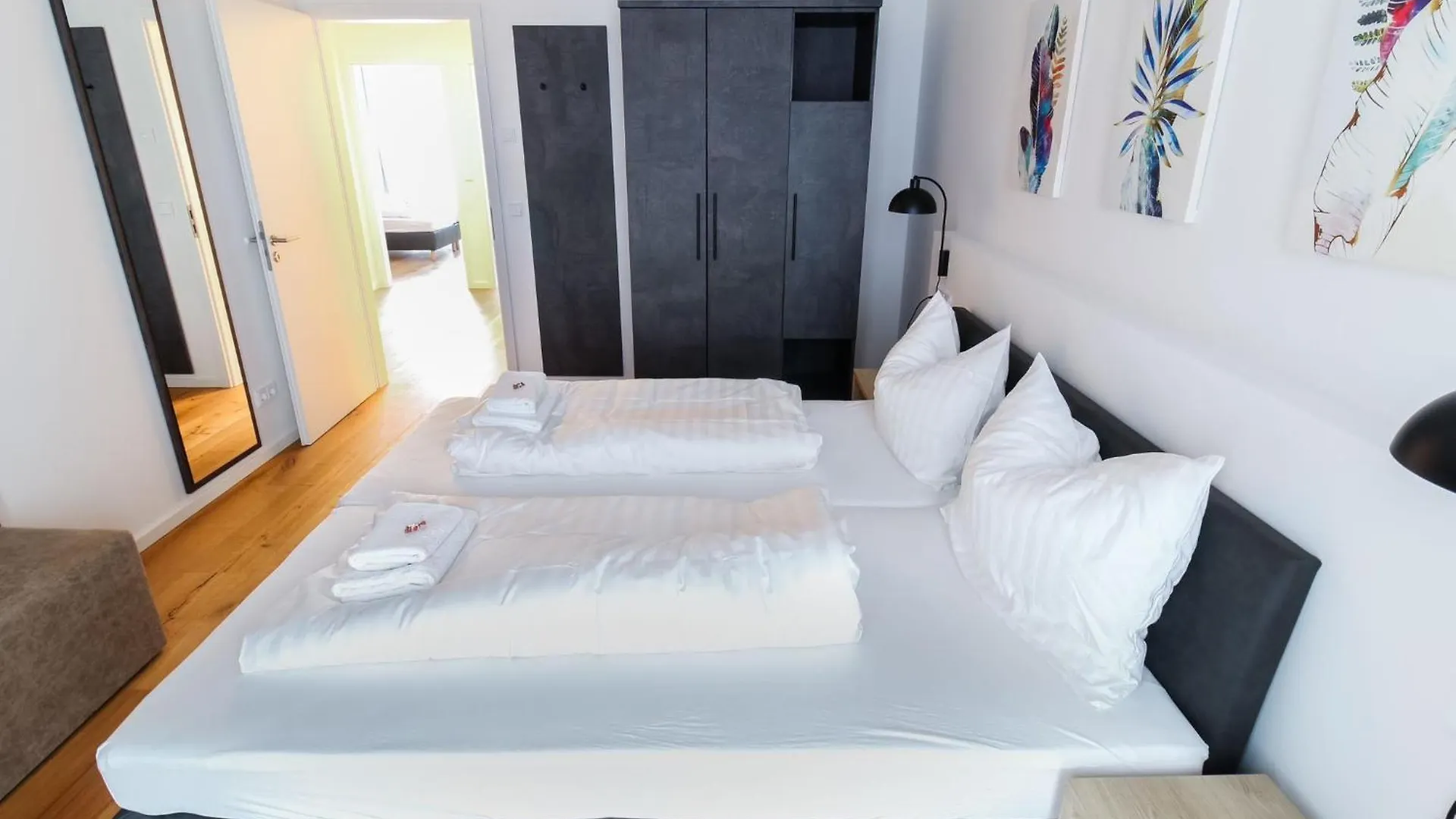 Helios Berlin Apartments