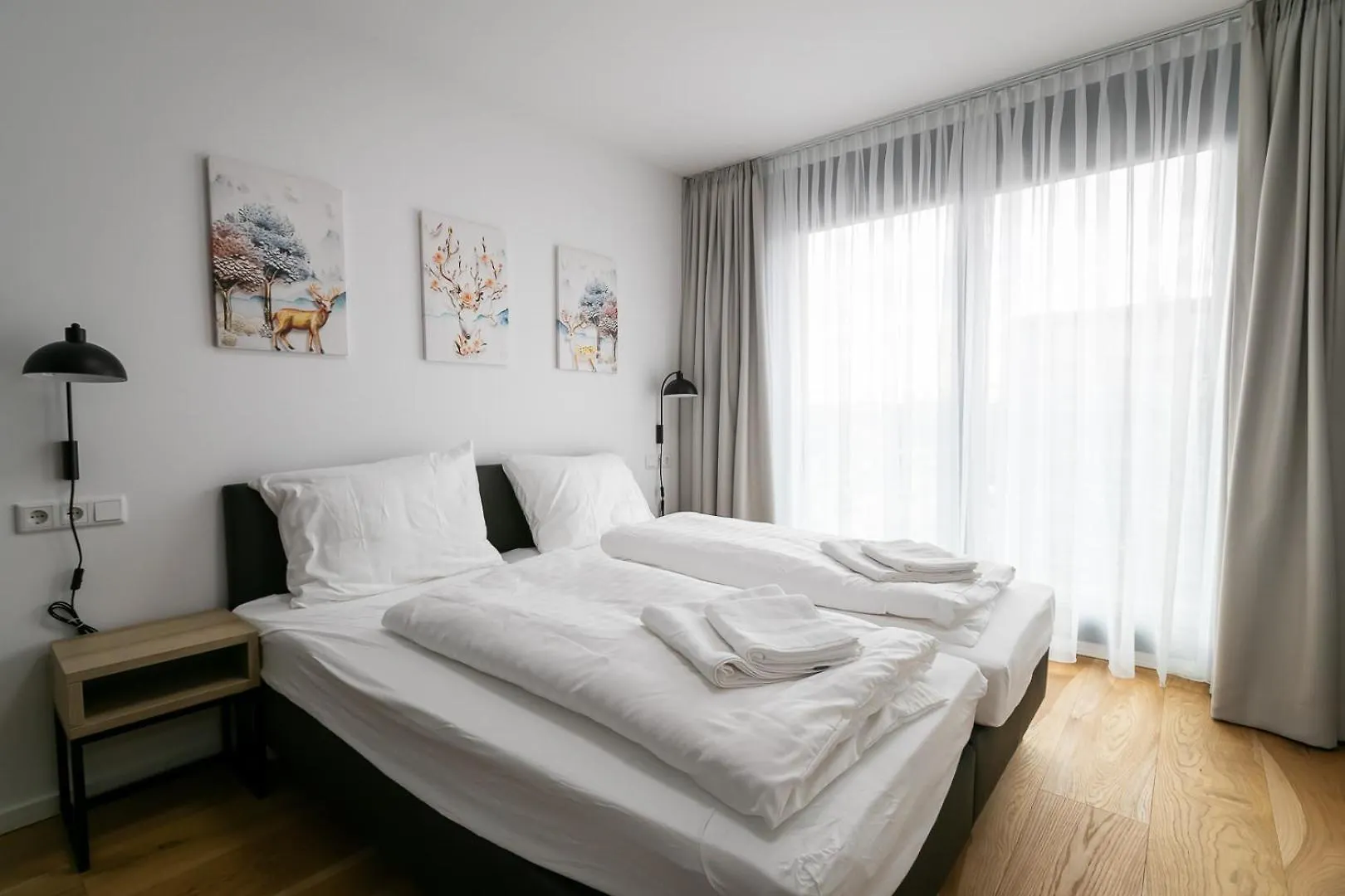 Helios Berlin Apartments