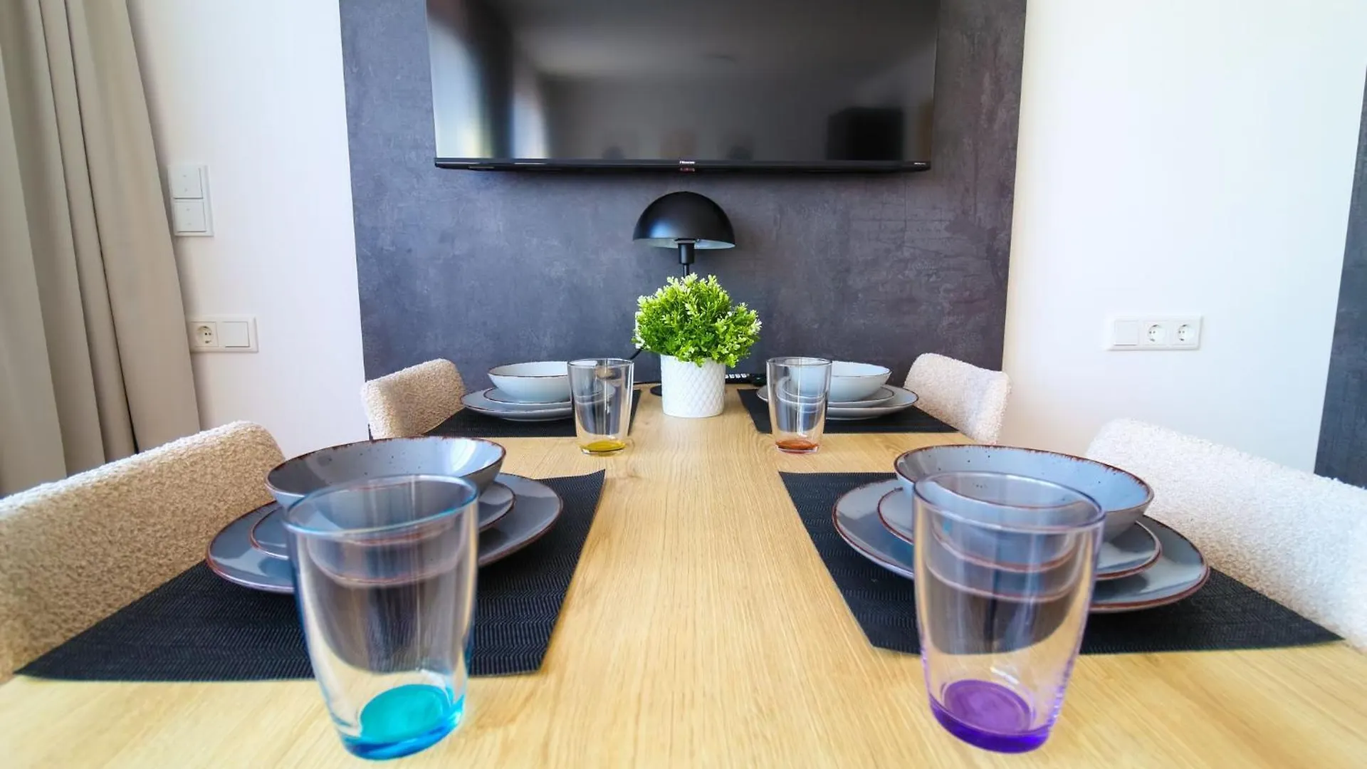 Helios Berlin Apartments