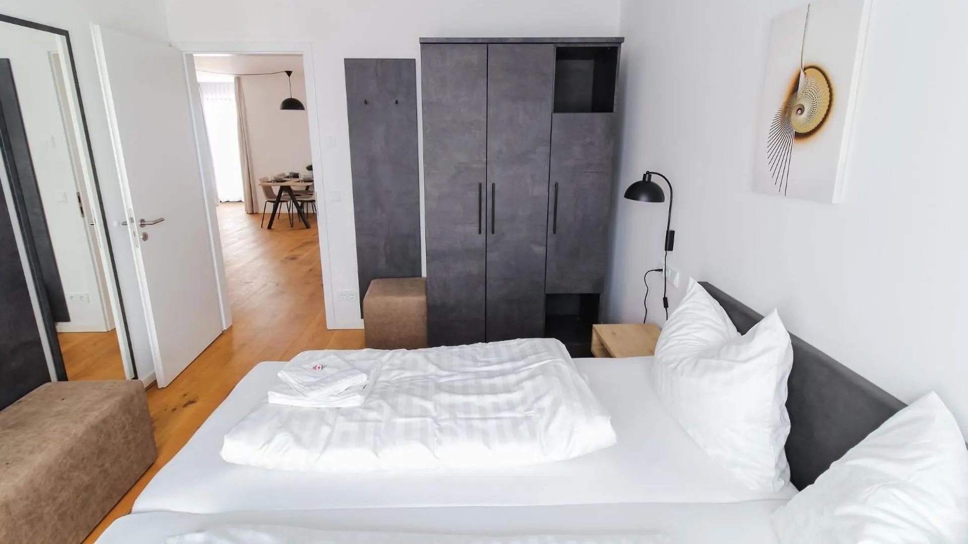 Helios Berlin Apartments