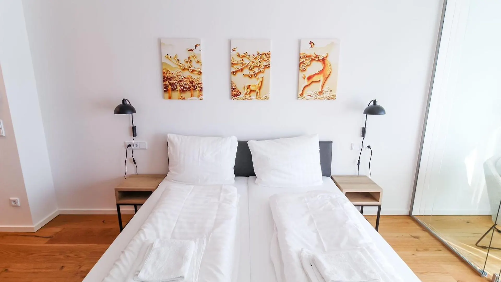 Helios Berlin Apartments